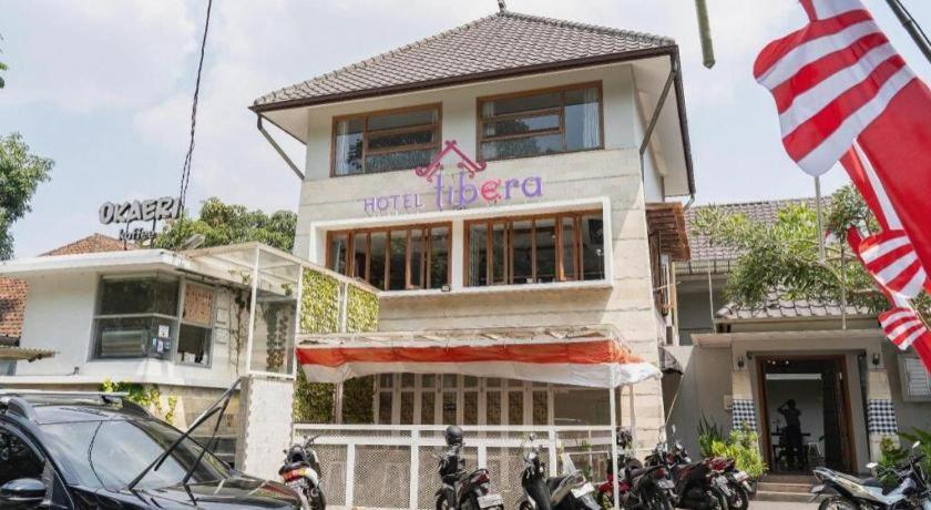 Hotel Tibera Taman Cibeunying Bandung Buitenkant foto